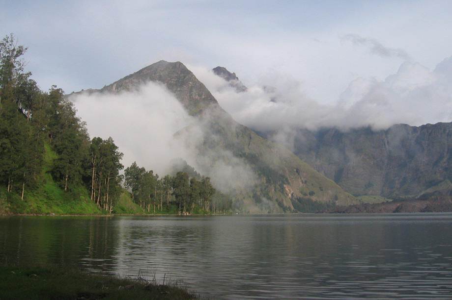 climb mt rinjani